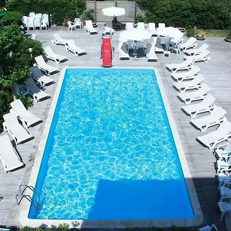 Stella Polare Aparthotel 3*