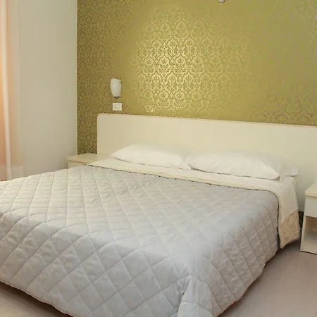 Stella Polare 3* Римини