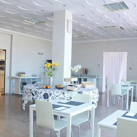 Stella Polare Aparthotel 3*