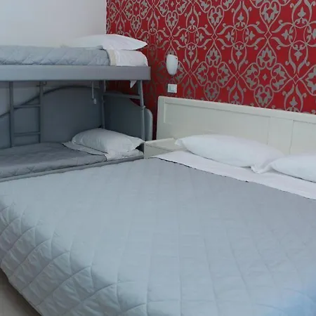 Stella Polare Aparthotel 3*