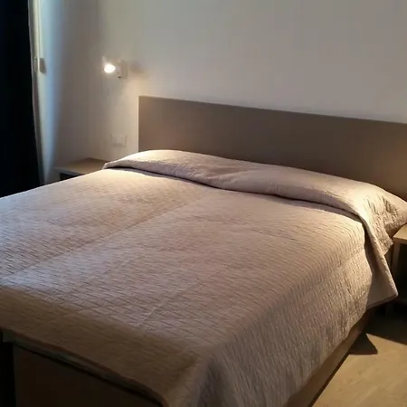 Aparthotel Stella Polare 3*