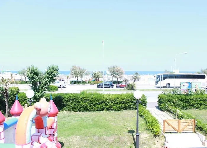 Stella Polare Aparthotel 3*